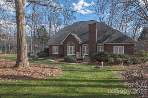 6341 Fox Chase Dr, Davidson, NC 28036 photo 15