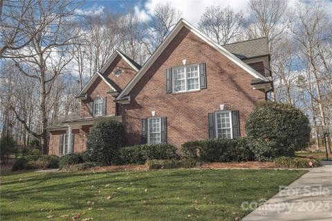6341 Fox Chase Dr, Davidson, NC 28036 photo 13