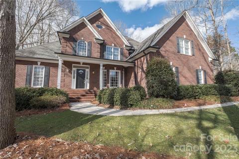 6341 Fox Chase Dr, Davidson, NC 28036 photo 12