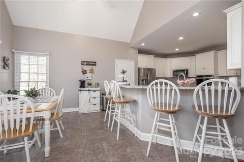 6341 Fox Chase Dr, Davidson, NC 28036 photo 45