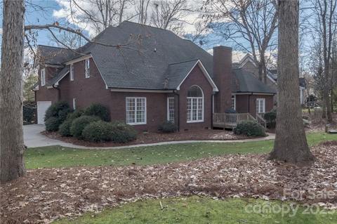6341 Fox Chase Dr, Davidson, NC 28036 photo 16