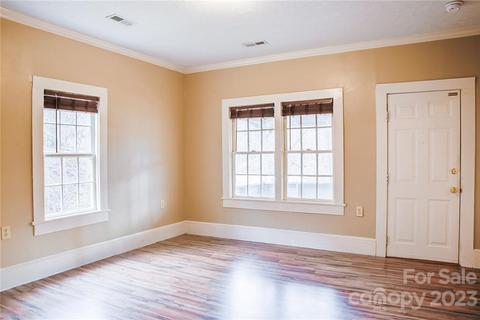 30 Stevens St, Tryon, NC 28782 photo 5