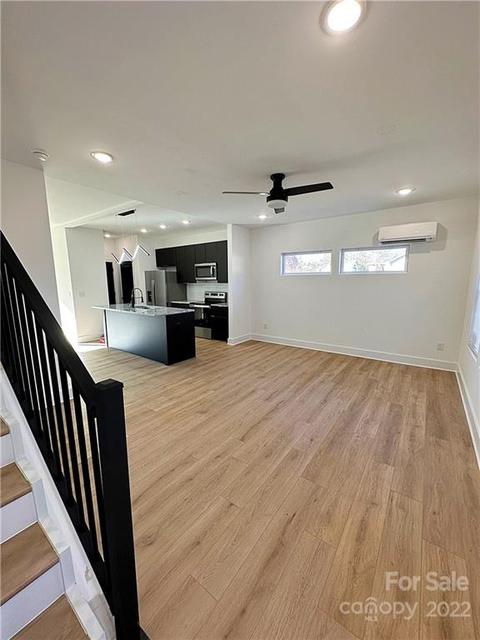 400 E 22nd St, Kannapolis, NC 28083 photo 3