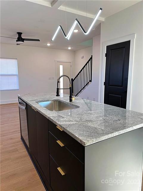 400 E 22nd St, Kannapolis, NC 28083 photo 7