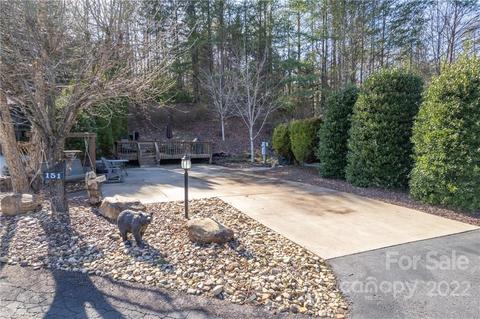 151 Cornell Cir, Lake Lure, NC 28746