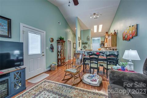3876 Sage Ct, Denver, NC 28037 photo 9