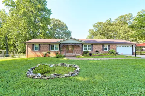 1200 Spring Dr, Shelby, NC 28150