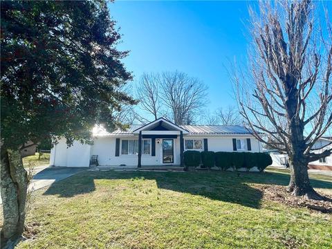 3194 Bass Ave, Valdese, NC 28690 18 Photos MLS #3935302 - Movoto