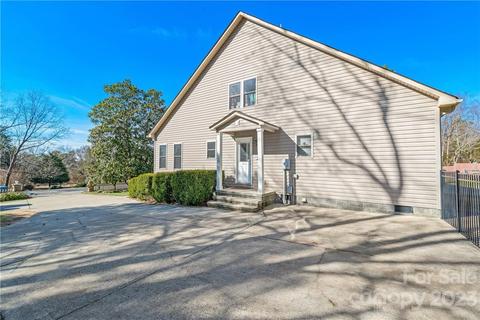 13801 E Rocky River Rd, Davidson, NC 28036 photo 9