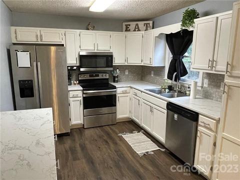 4349 Oak Brook Ct, Trinity, NC 27370 photo 10