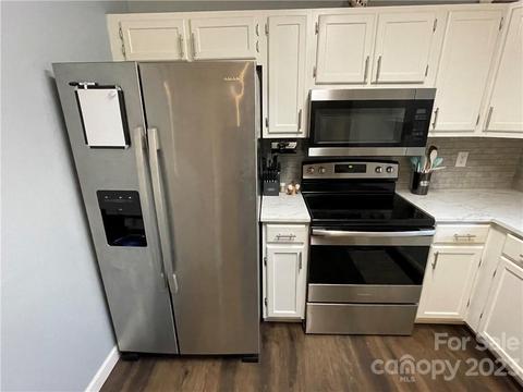 4349 Oak Brook Ct, Trinity, NC 27370 photo 8