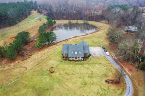 775 Grasmere Ln, Clover, SC 29710 photo 3
