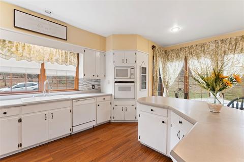 775 Grasmere Ln, Clover, SC 29710 photo 10