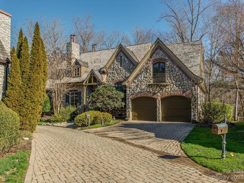 2324 La Maison Dr, Charlotte, NC 28226