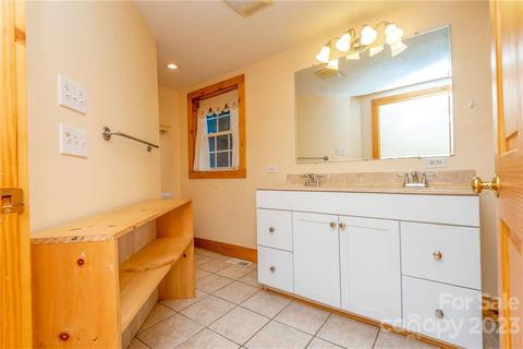 1481 Summit Ridge Rd, Purlear, NC 28665 photo 25