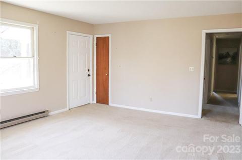 219 E Constance St, Columbus, NC 28722 photo 7
