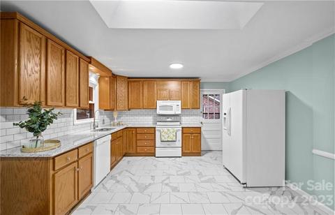 1410 Colonial E Dr E, Salisbury, NC 28144 photo 7
