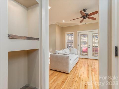 175 Red Oak Ln, Marshall, NC 28753 photo 3