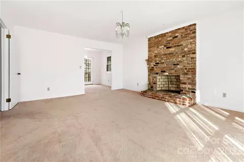 213 Devonwood Dr, Marion, NC 28752 photo 13