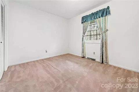 213 Devonwood Dr, Marion, NC 28752 photo 26