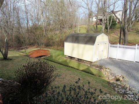 55 Harmon Cv, Clyde, NC 28721 photo 32