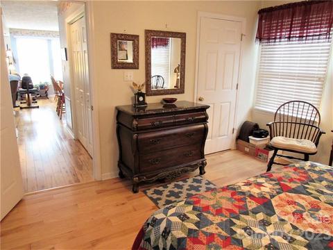 55 Harmon Cv, Clyde, NC 28721 photo 14