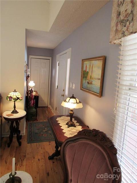 55 Harmon Cv, Clyde, NC 28721 photo 2