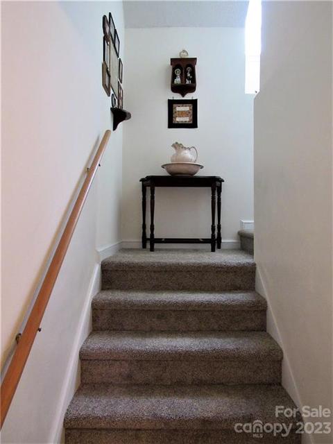 55 Harmon Cv, Clyde, NC 28721 photo 21