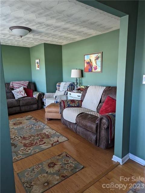 1180 Guy Rd, Hickory, NC 28602 photo 5
