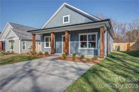 229 N River St, Mount Holly, NC 28120