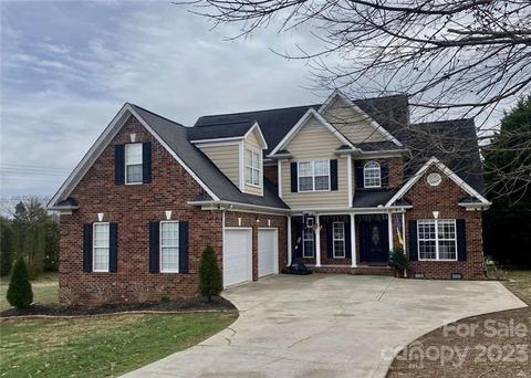 184 Eaglecrest Dr, Matthews, NC 28104 photo 1