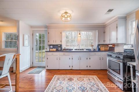 21115 Potts St, Cornelius, NC 28031 photo 5