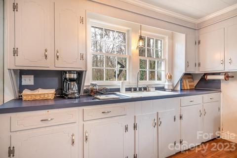 21115 Potts St, Cornelius, NC 28031 photo 4