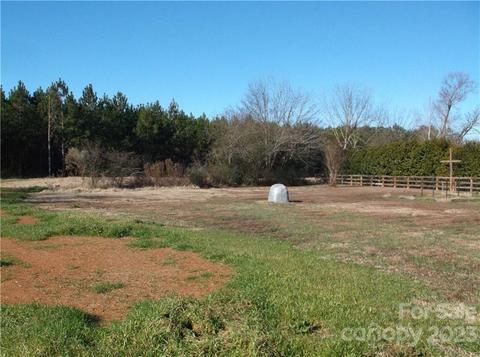 2701 Emmanuel Dr, Monroe, NC 28110 photo 3