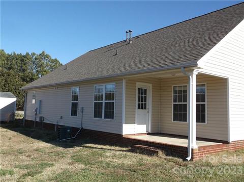 2701 Emmanuel Dr, Monroe, NC 28110 photo 2