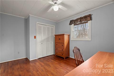 534 Hawk Ridge Rd, Deep Gap, NC 28618 photo 16