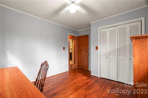 534 Hawk Ridge Rd, Deep Gap, NC 28618 photo 17