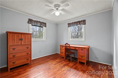 534 Hawk Ridge Rd, Deep Gap, NC 28618 photo 15