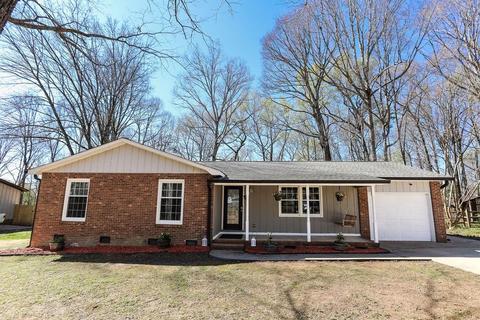 217 Blackberry Trl, Concord, NC 28027