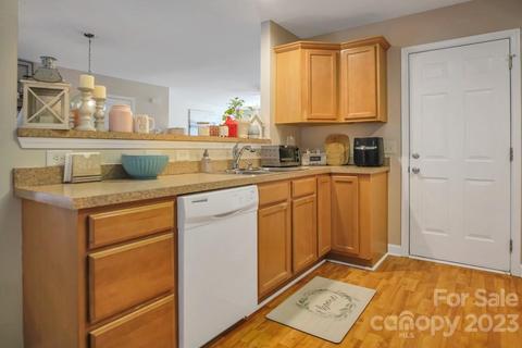 7001 Weavers Run, Cramerton, NC 28032 photo 19