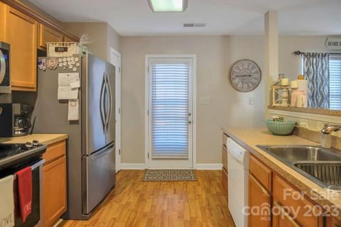 7001 Weavers Run, Cramerton, NC 28032 photo 16