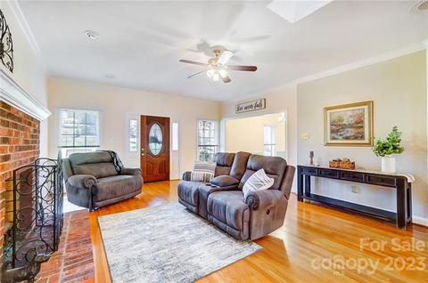1219 Forest Bluff Dr, Midland, NC 28107 photo 4
