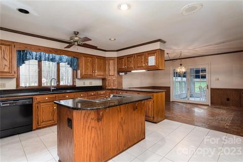 2263 Cardinal Loop, Stanley, NC 28164 photo 5