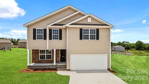 34 Hamrick Dr, Candler, NC 28715