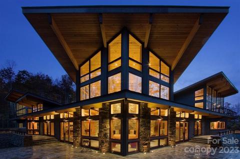 224 High Line 33 Rd #33, Sylva, NC 28779