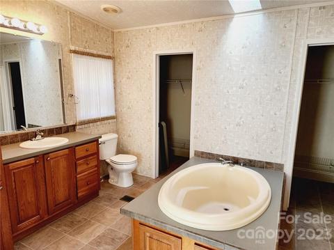 21 Ridgeway Dr, Flat Rock, NC 28731 photo 18
