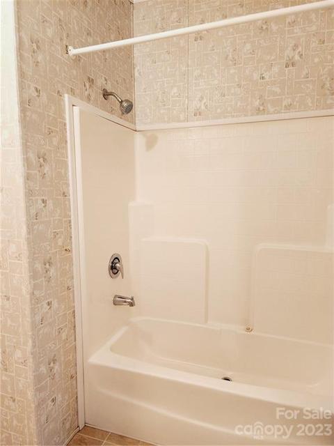 21 Ridgeway Dr, Flat Rock, NC 28731 photo 12