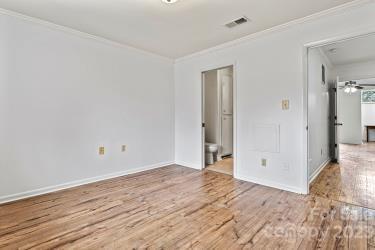  1022 N Center St, Hickory, NC 28601 photo 28
