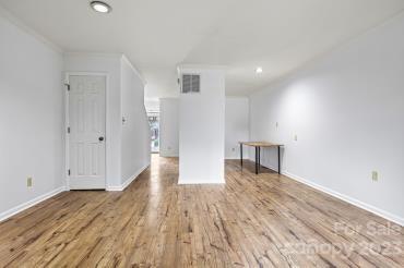  1022 N Center St, Hickory, NC 28601 photo 15