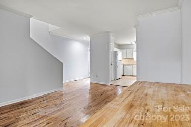  1022 N Center St, Hickory, NC 28601 photo 4